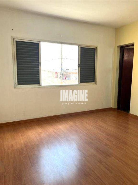 Sobrado à venda com 4 quartos, 130m² - Foto 3