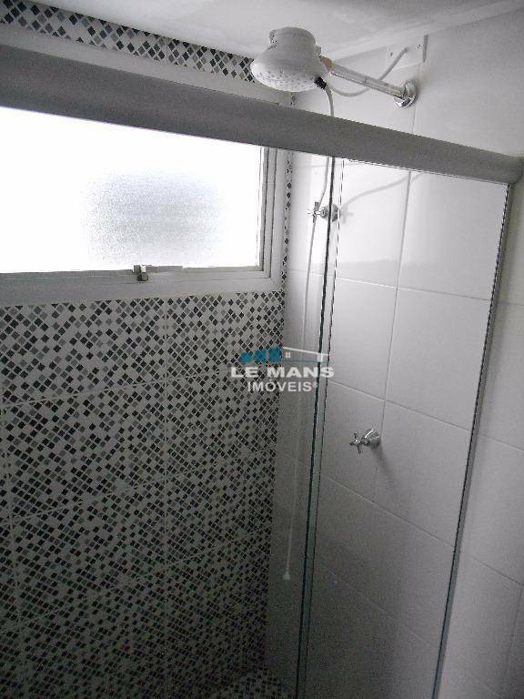 Apartamento à venda com 3 quartos, 95m² - Foto 19