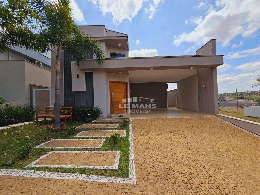 Casa de Condomínio à venda com 3 quartos, 208m² - Foto 2