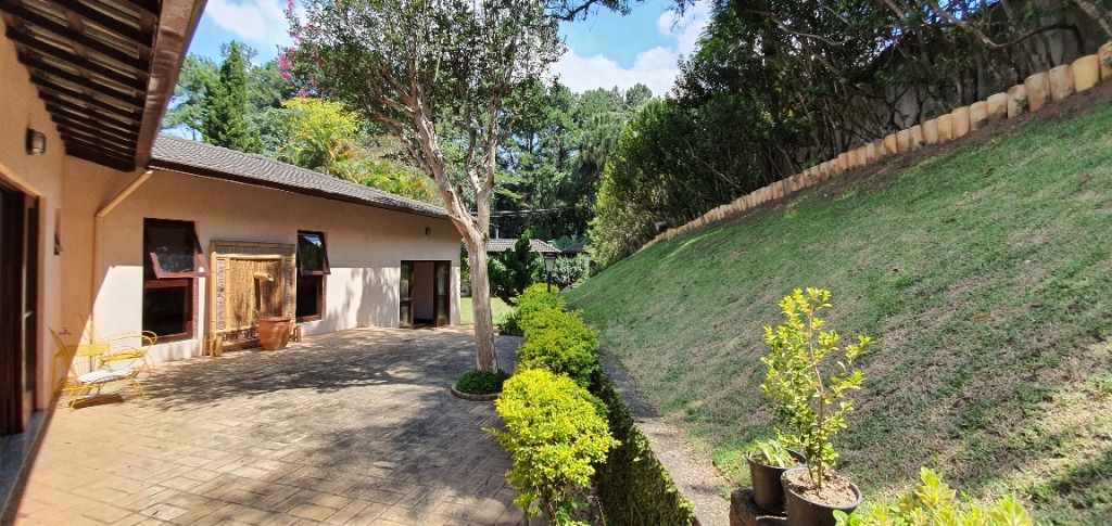 Casa de Condomínio à venda e aluguel com 3 quartos, 400m² - Foto 48