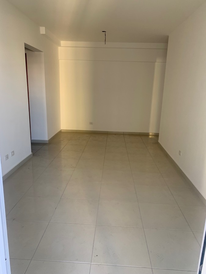 Apartamento à venda com 2 quartos, 79m² - Foto 3