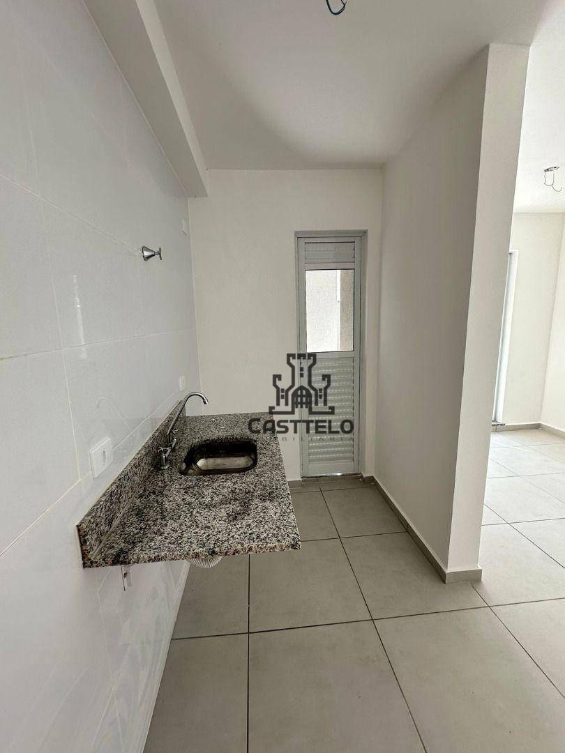 Apartamento à venda com 2 quartos, 82m² - Foto 9