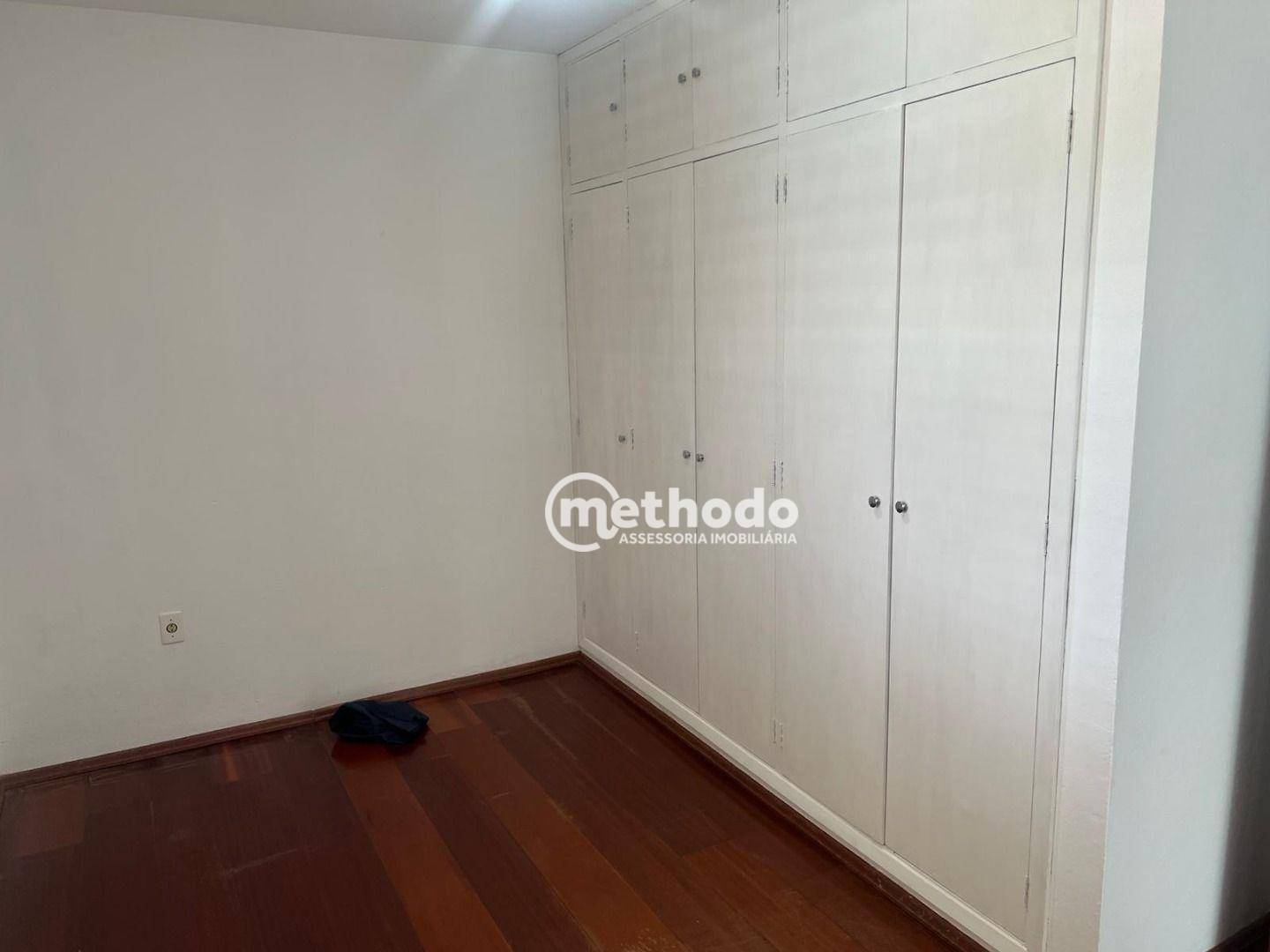 Casa à venda e aluguel com 4 quartos, 288m² - Foto 34