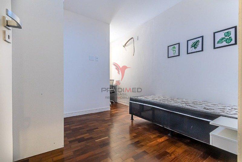 Apartamento à venda com 2 quartos, 80m² - Foto 1