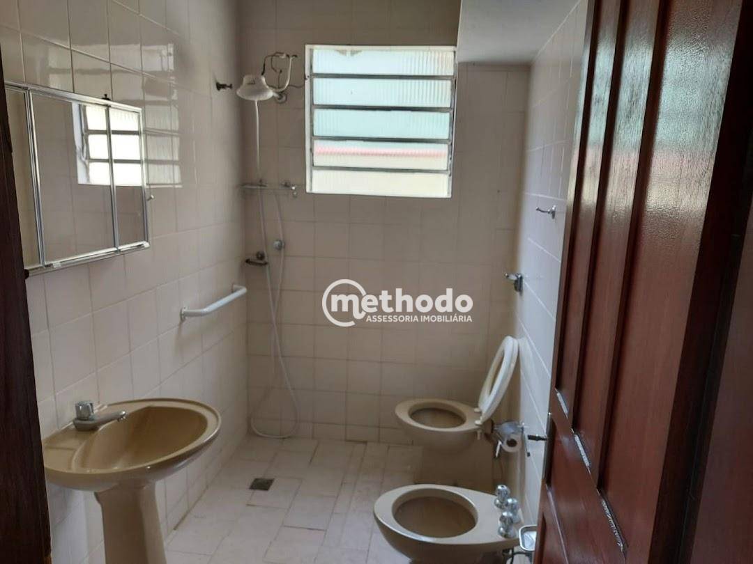 Casa à venda com 2 quartos, 240m² - Foto 6