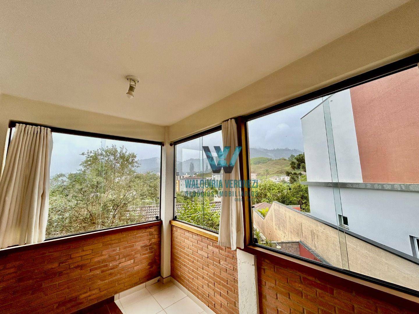 Casa à venda e aluguel com 3 quartos, 295m² - Foto 20