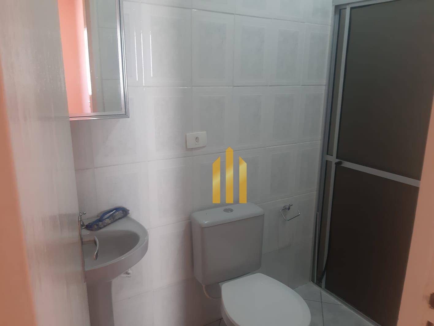 Apartamento para alugar com 2 quartos, 70m² - Foto 11