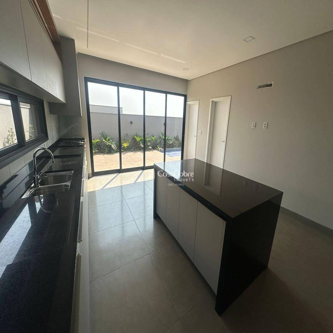 Casa de Condomínio à venda com 3 quartos, 190m² - Foto 13