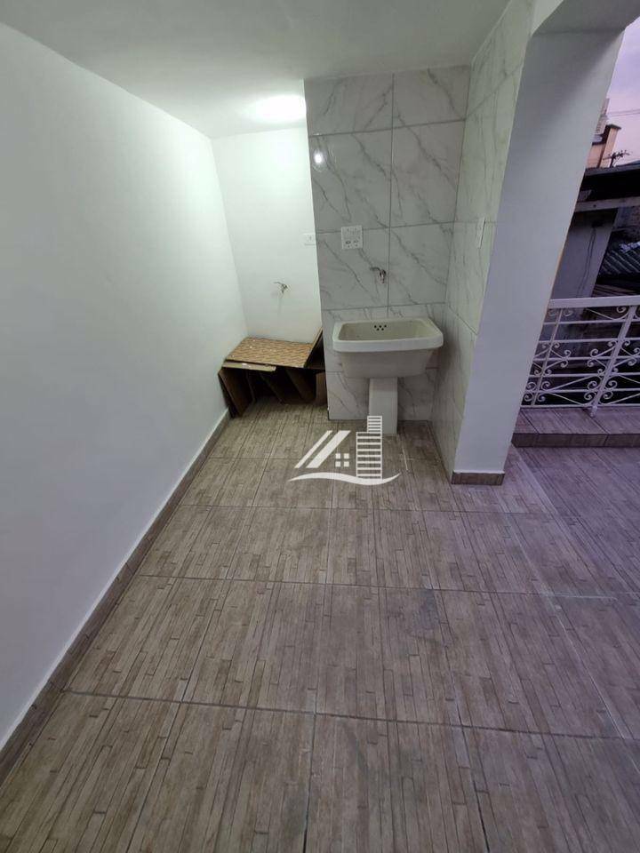 Casa à venda com 2 quartos, 100m² - Foto 7