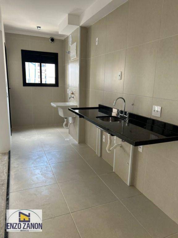 Apartamento à venda com 3 quartos, 87m² - Foto 8