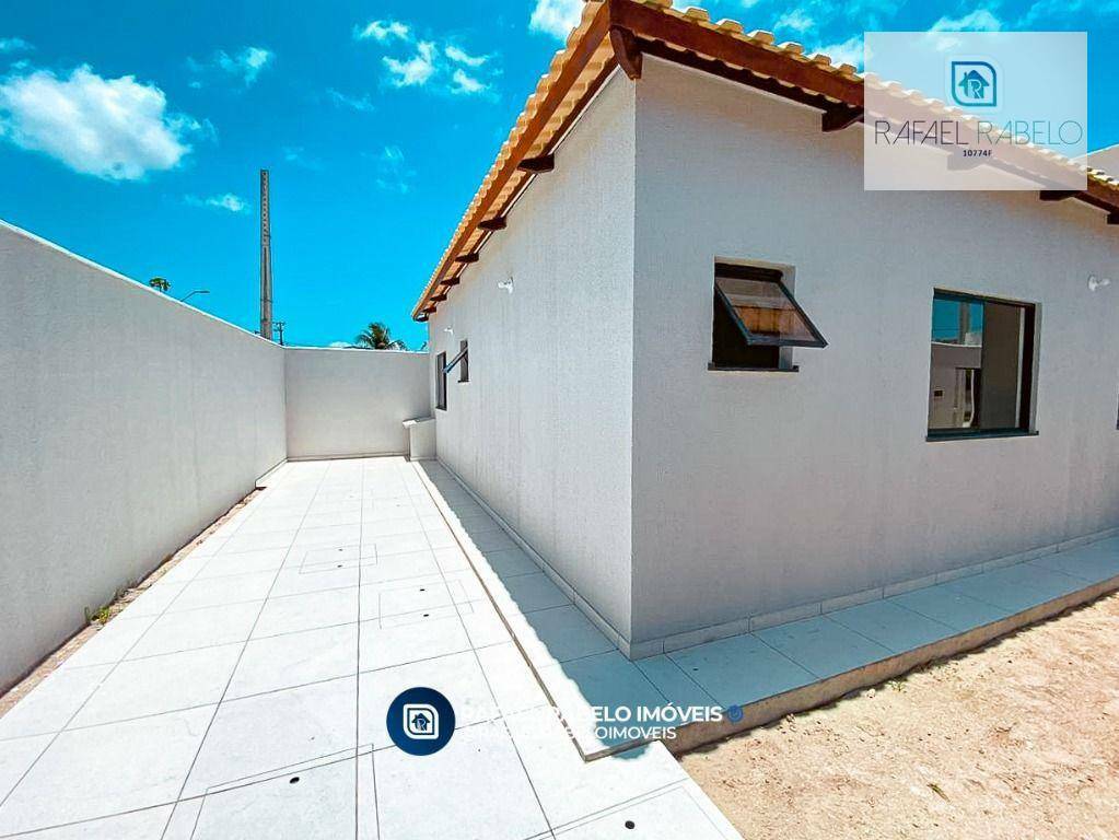 Casa à venda com 3 quartos, 93m² - Foto 2