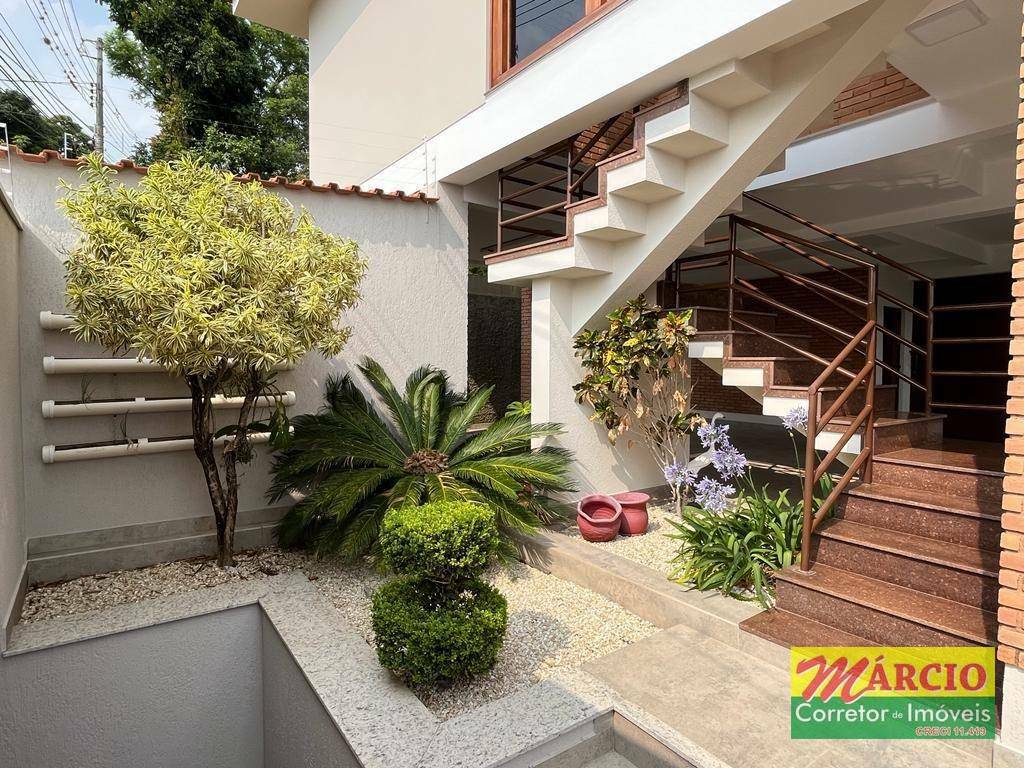 Casa à venda com 4 quartos, 413m² - Foto 21