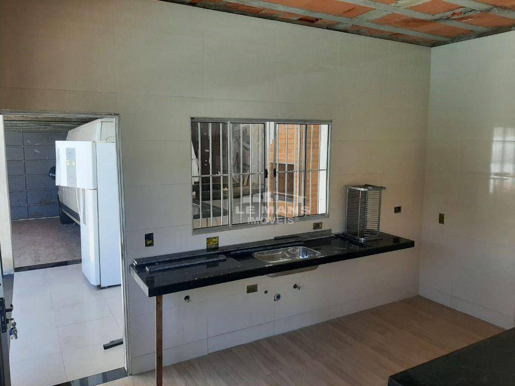 Casa à venda com 1 quarto, 120m² - Foto 10