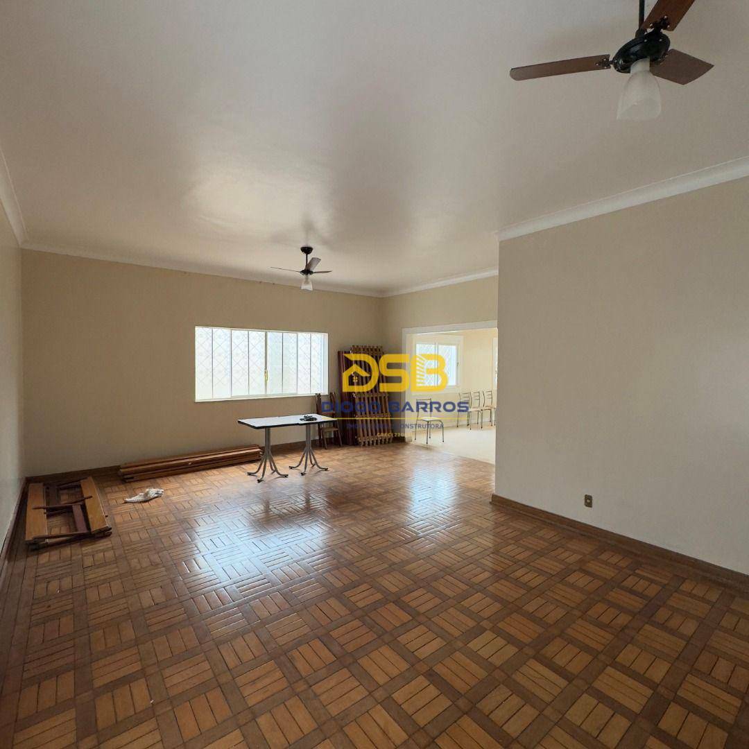 Casa para alugar com 4 quartos, 478m² - Foto 5