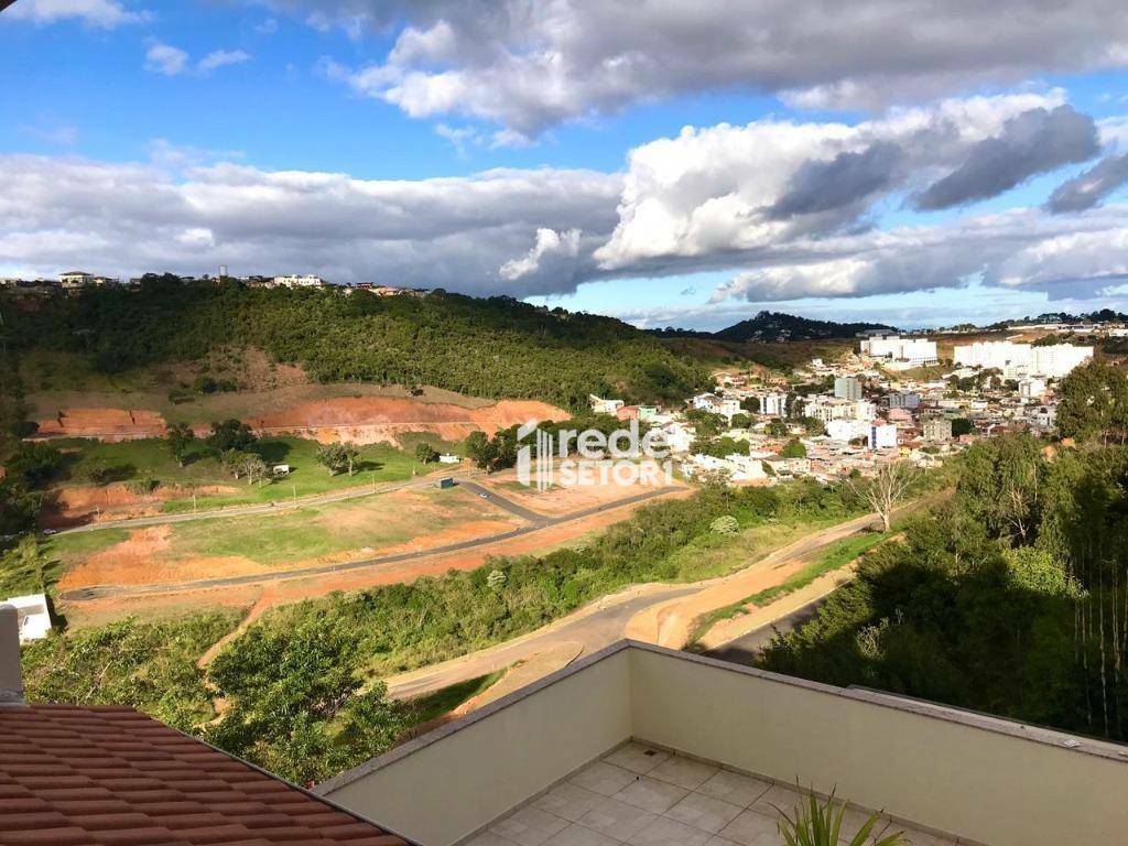 Casa de Condomínio à venda com 4 quartos, 332m² - Foto 20