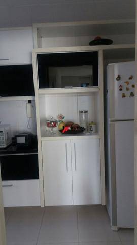 Apartamento para alugar com 2 quartos, 95m² - Foto 2