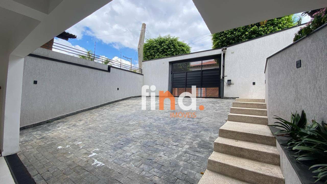 Casa à venda com 4 quartos, 540m² - Foto 32