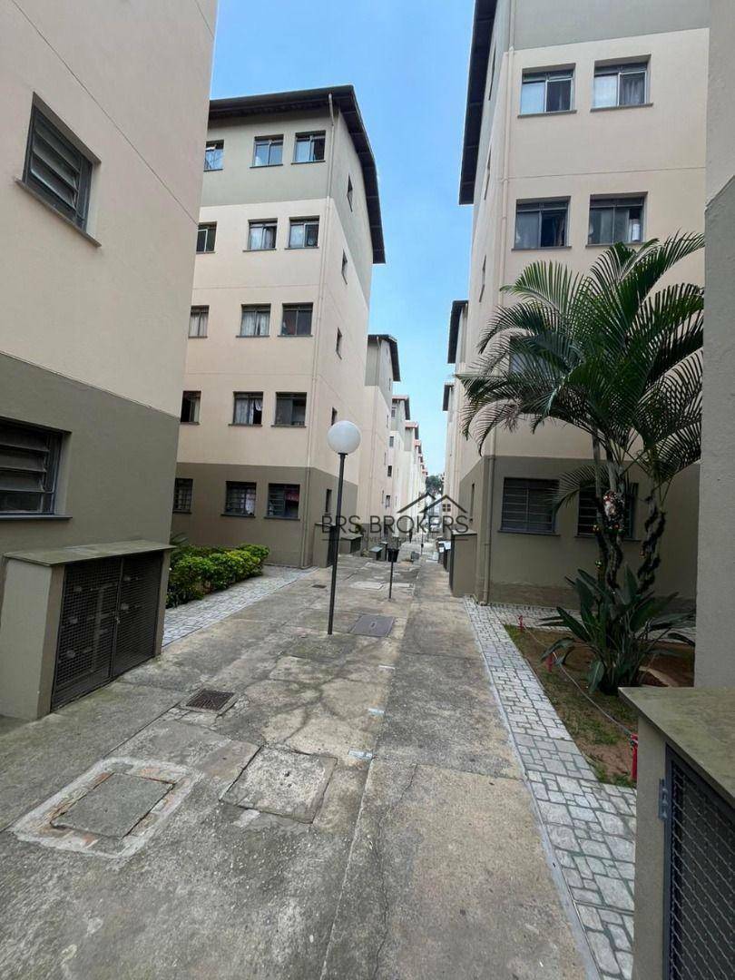 Apartamento à venda com 2 quartos, 46m² - Foto 14