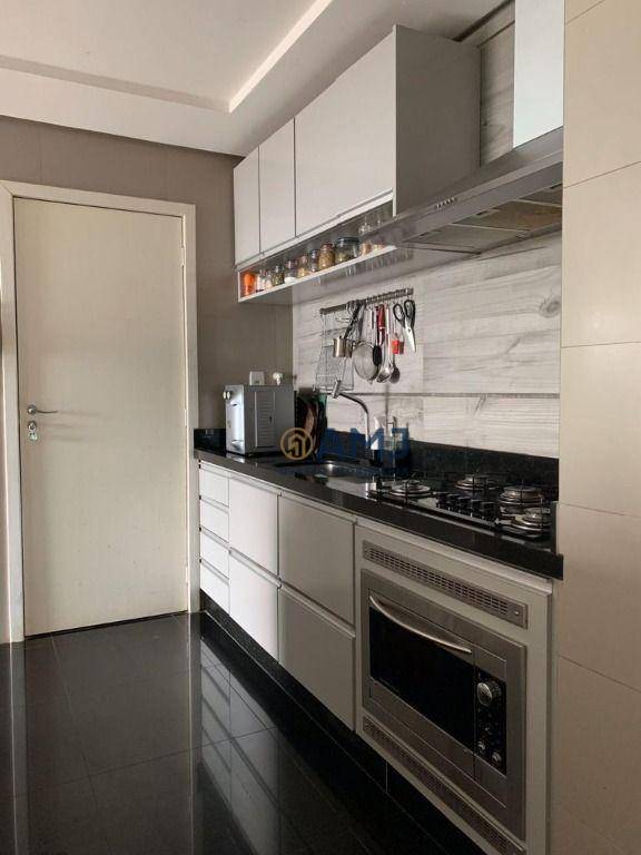 Apartamento à venda com 3 quartos, 95m² - Foto 7