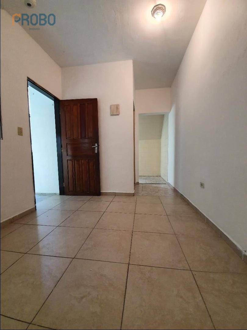 Casa para alugar com 1 quarto, 48M2 - Foto 5