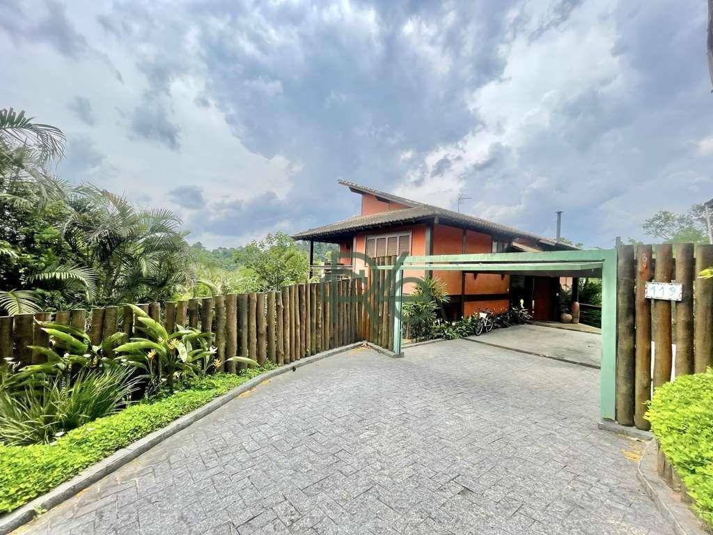 Casa de Condomínio à venda com 3 quartos, 282m² - Foto 4