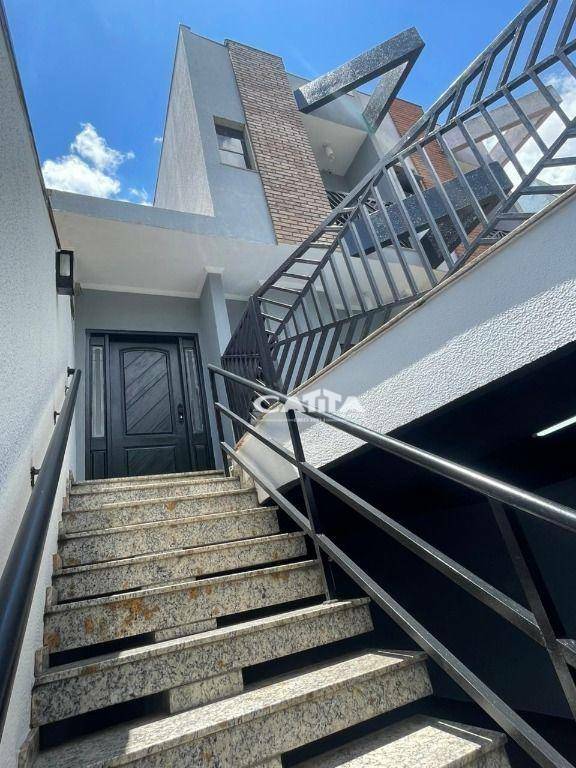 Sobrado à venda e aluguel com 3 quartos, 154m² - Foto 4
