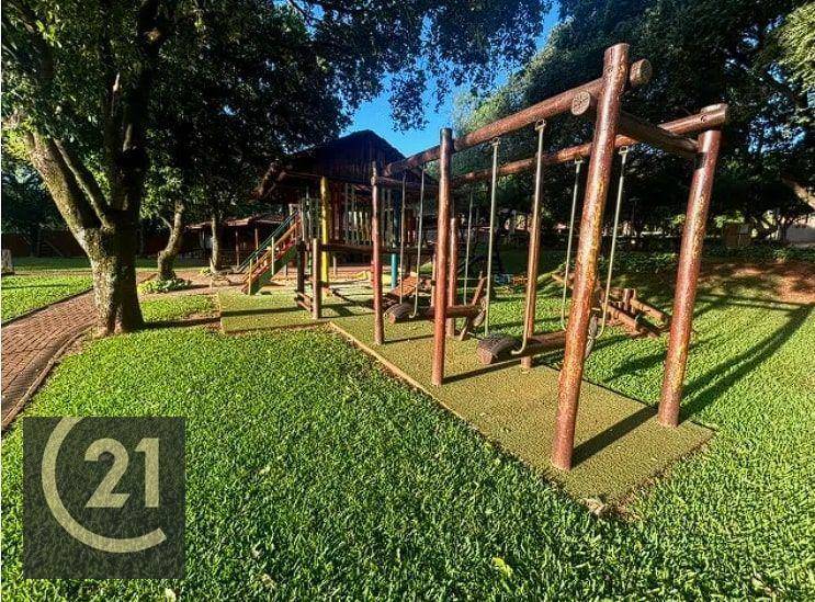 Casa de Condomínio à venda com 3 quartos, 197m² - Foto 4