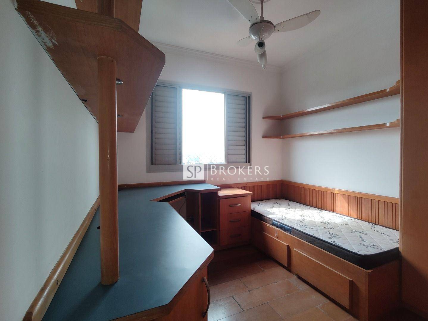 Apartamento à venda com 3 quartos, 76m² - Foto 10