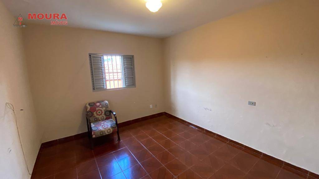 Casa à venda com 2 quartos, 60m² - Foto 13