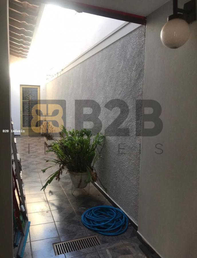 Casa à venda com 4 quartos, 280m² - Foto 19