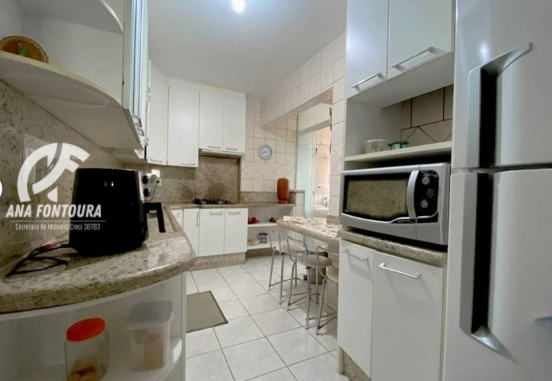 Apartamento à venda com 3 quartos, 90m² - Foto 7