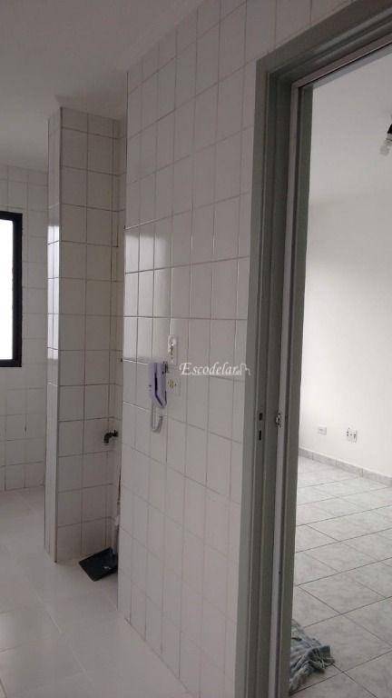 Apartamento à venda com 2 quartos, 62m² - Foto 10