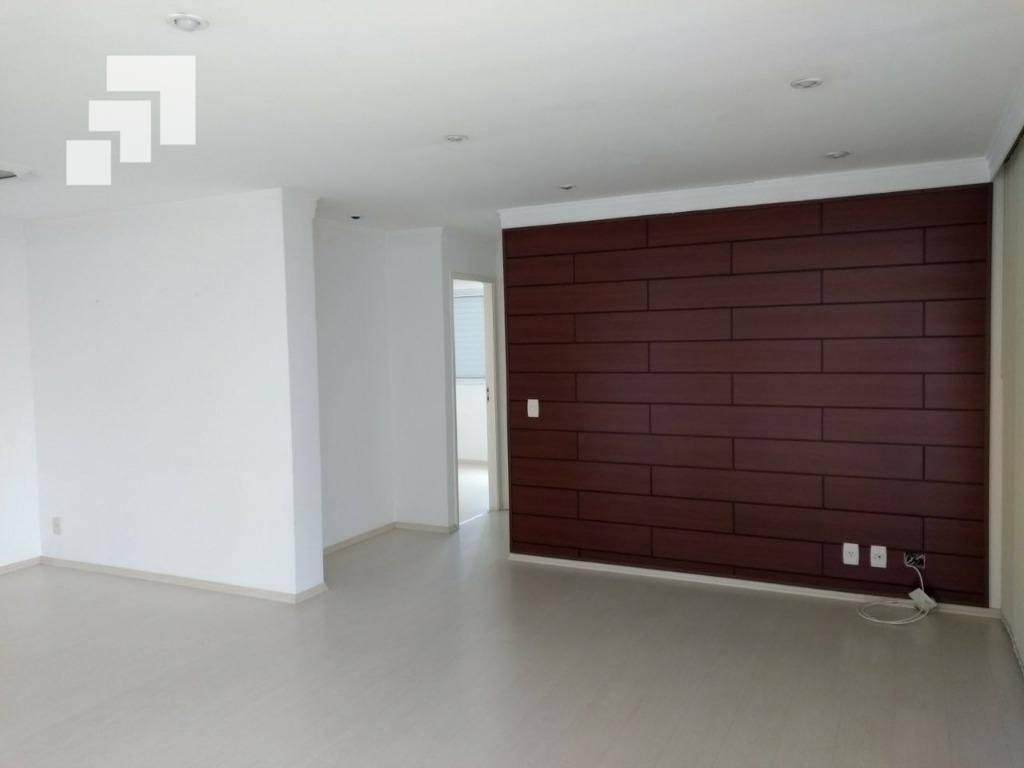 Apartamento para alugar com 2 quartos, 94m² - Foto 4