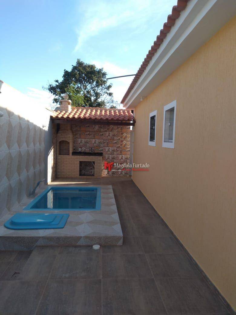 Casa à venda com 2 quartos, 75m² - Foto 2