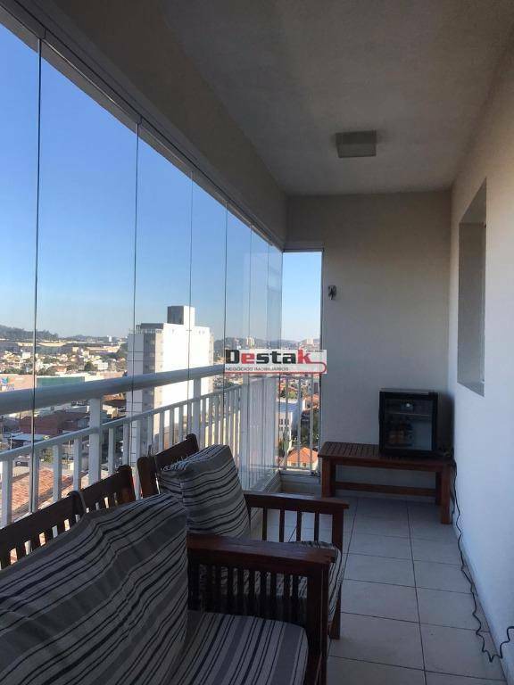 Apartamento à venda com 2 quartos, 80m² - Foto 3