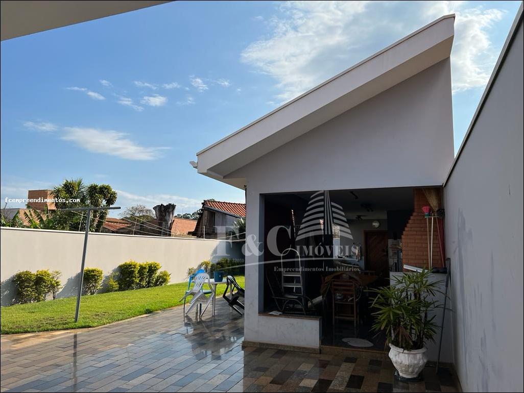 Casa à venda com 3 quartos, 517m² - Foto 9