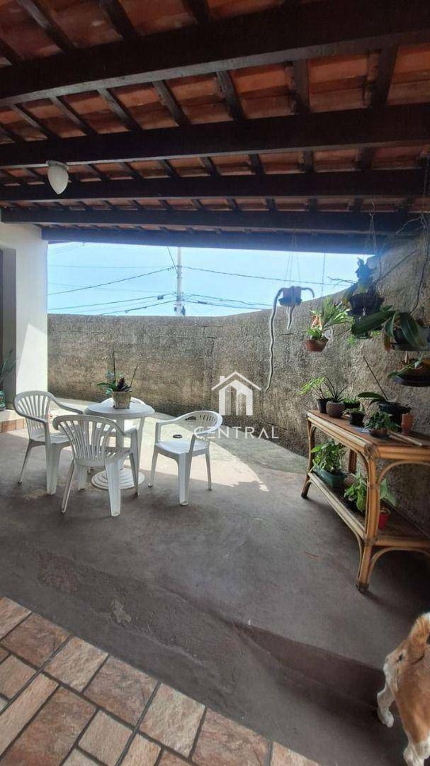 Casa à venda com 2 quartos, 96m² - Foto 12