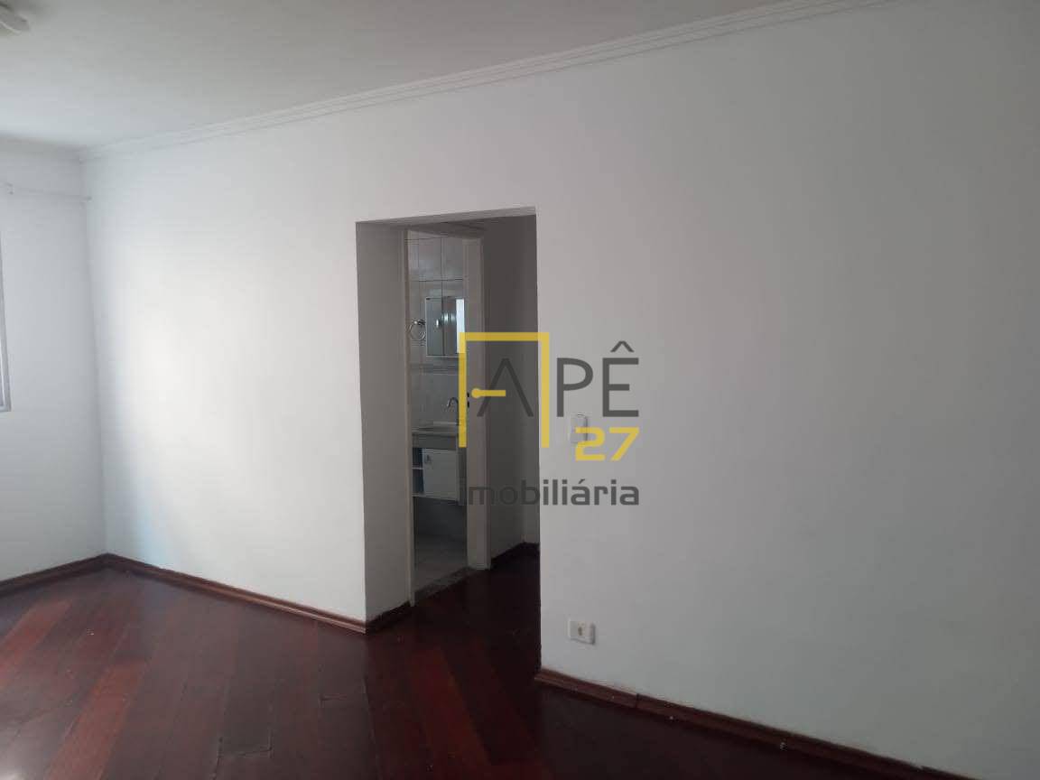 Apartamento à venda com 2 quartos, 70m² - Foto 15