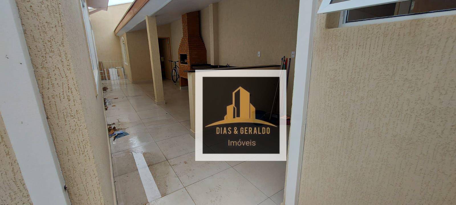 Casa à venda com 3 quartos, 206m² - Foto 25