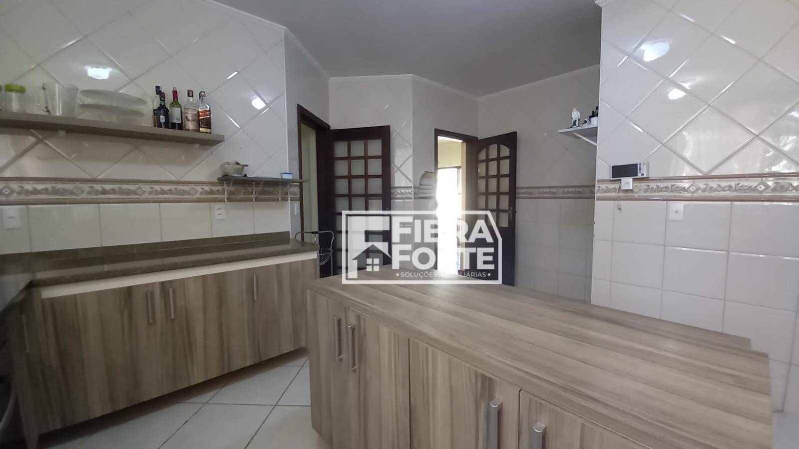 Chácara à venda com 5 quartos, 480m² - Foto 13