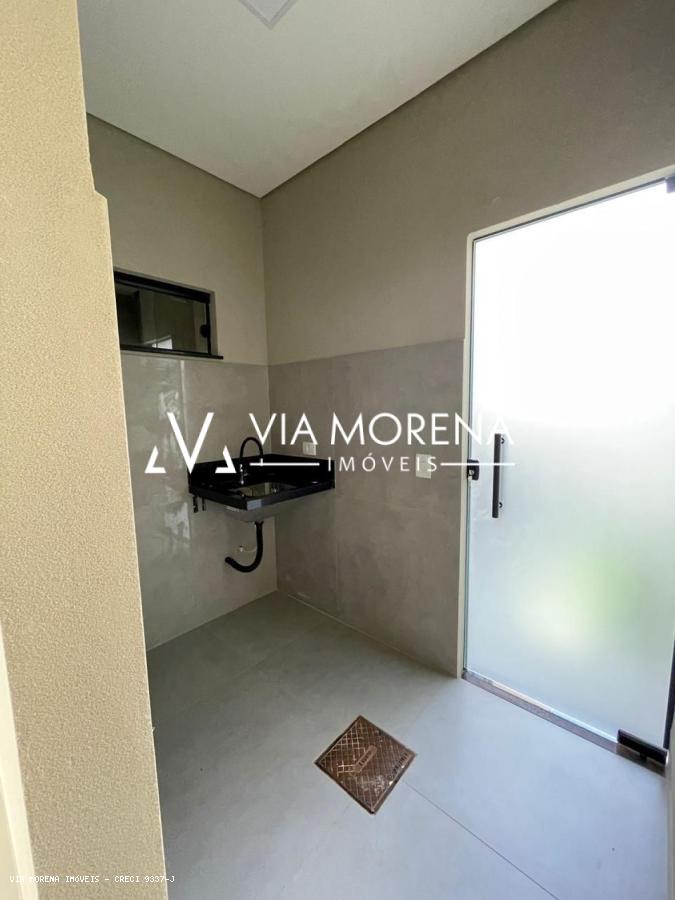 Casa à venda com 3 quartos, 180m² - Foto 4