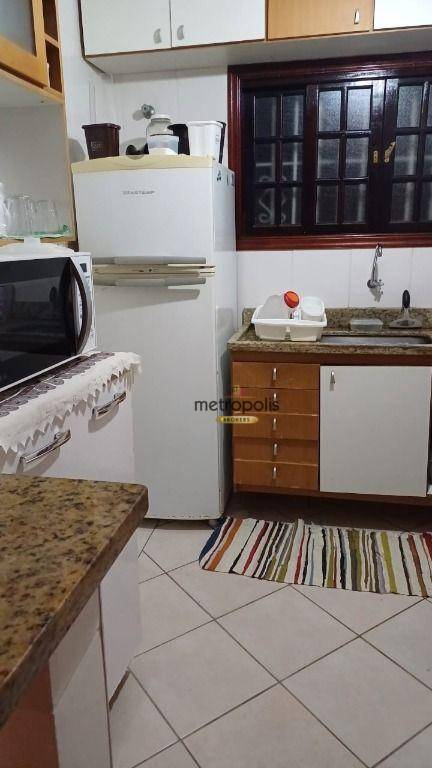 Casa à venda com 3 quartos, 80m² - Foto 14