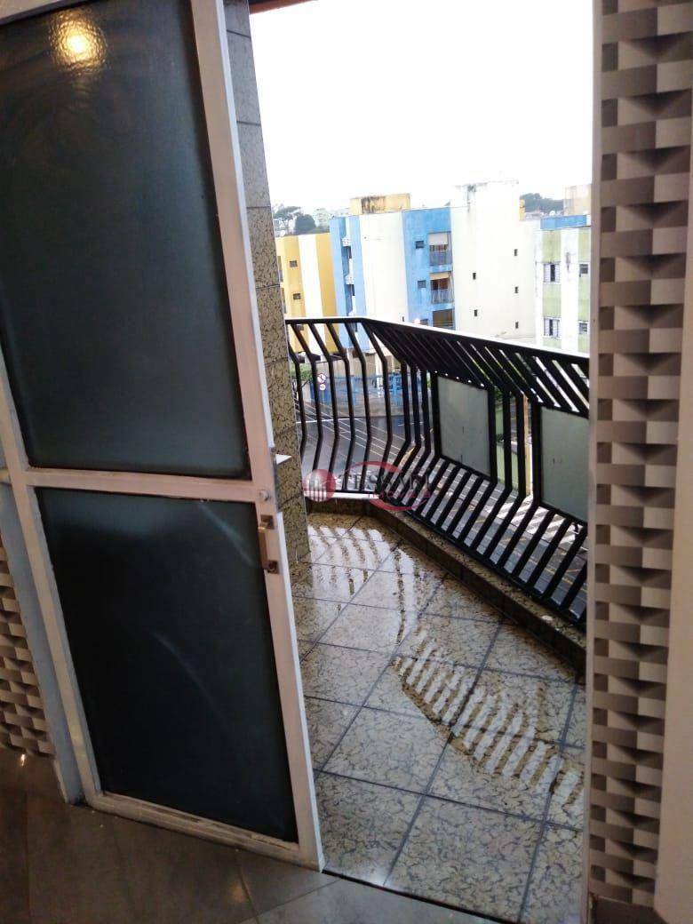 Apartamento à venda com 2 quartos, 87m² - Foto 10