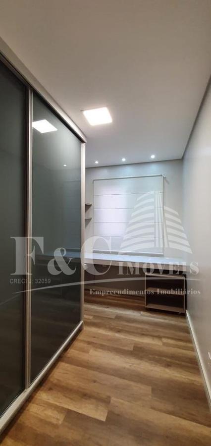 Apartamento à venda com 3 quartos, 72m² - Foto 1