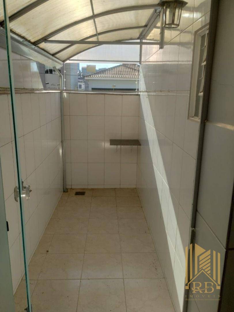 Apartamento à venda com 2 quartos, 63m² - Foto 3