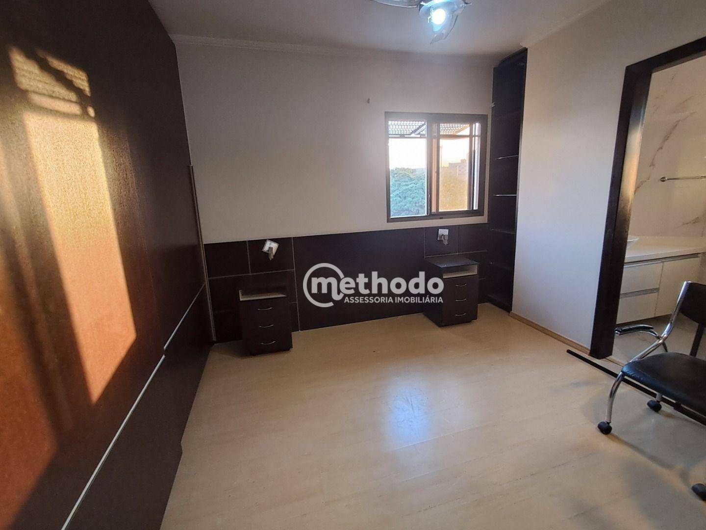 Apartamento para alugar com 2 quartos, 96m² - Foto 15