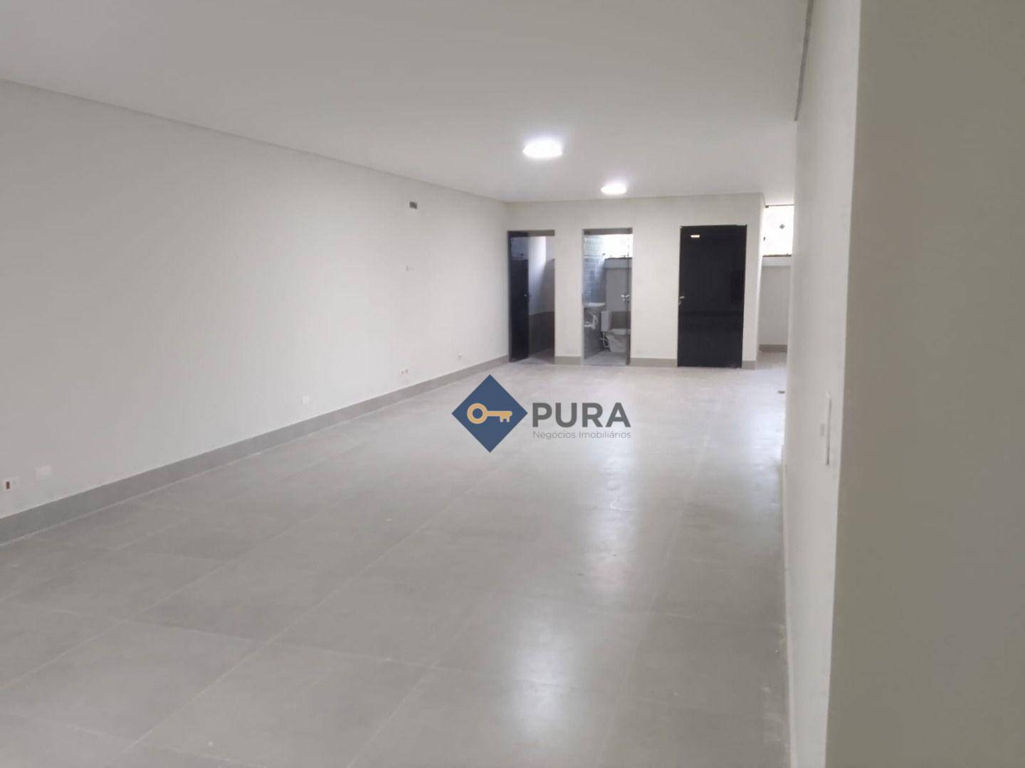 Depósito-Galpão-Armazém para alugar, 1600m² - Foto 18