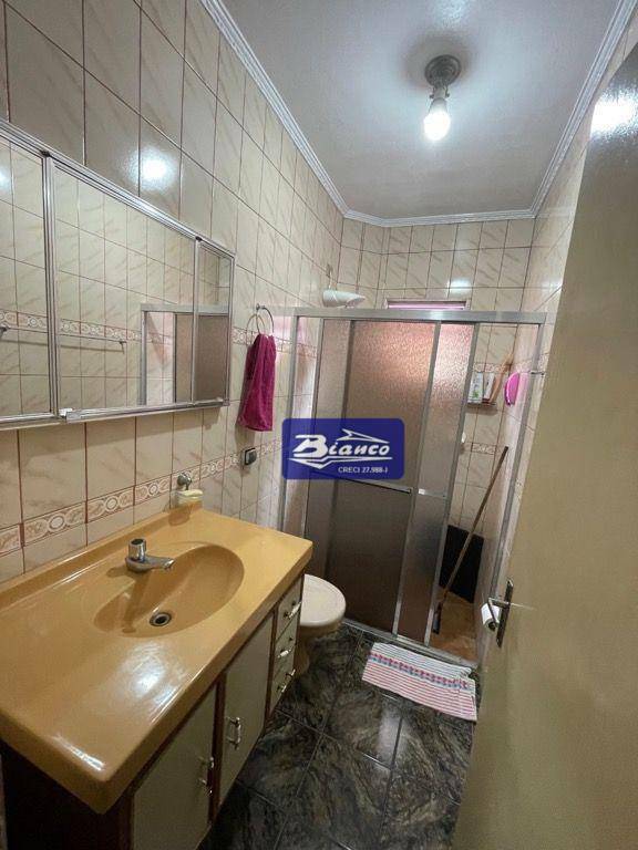 Sobrado à venda com 3 quartos, 205m² - Foto 11