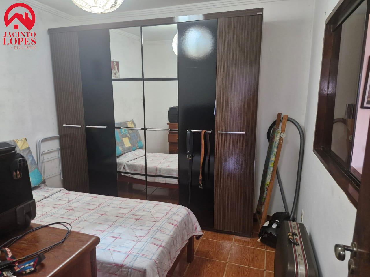 Casa à venda com 3 quartos, 200m² - Foto 38