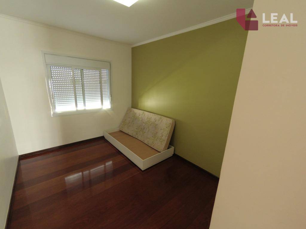 Casa à venda com 5 quartos, 340m² - Foto 22